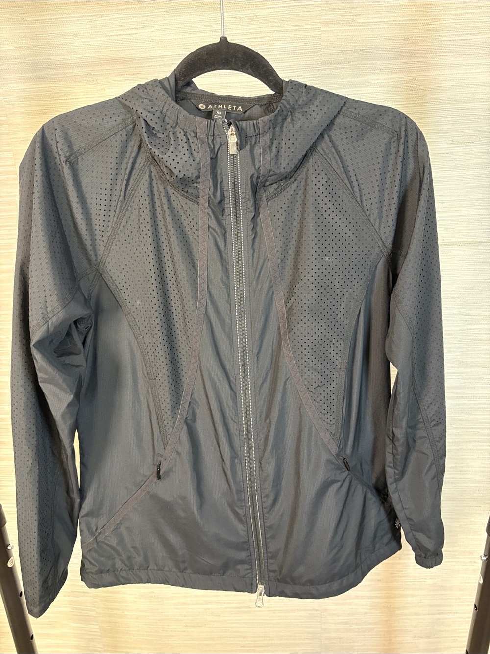 Athleta charcoal perforated hooded utility jacket